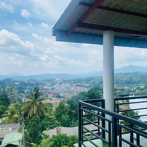 https://oneview-chalet.kandyhotelsnow.com