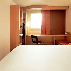 Hotel Ibis Airport, Sofía