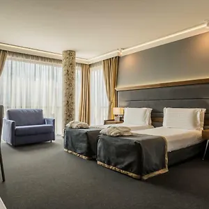 Hotel Budapest, Sofia